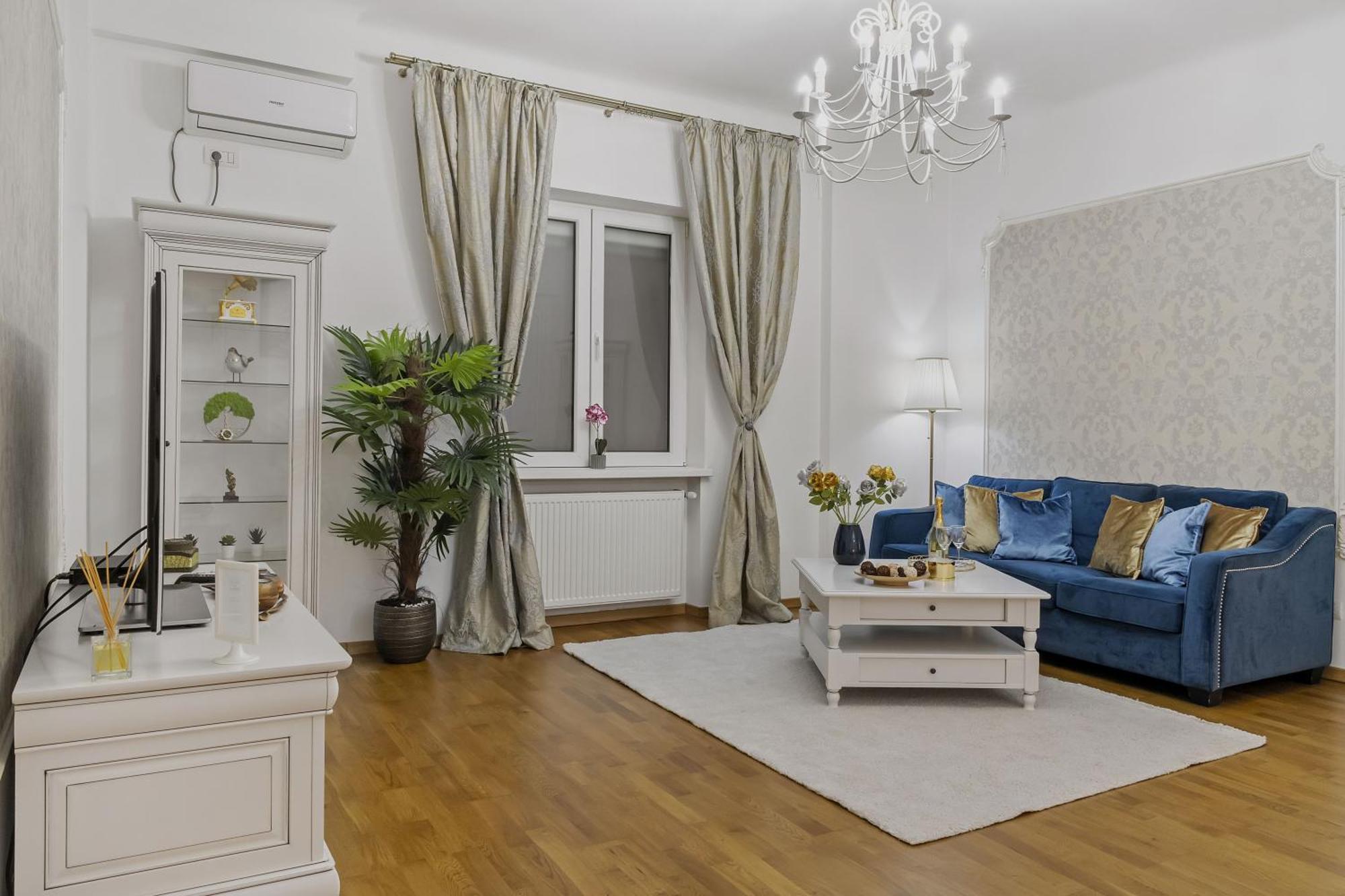 Sweet Luxury Three Rooms Apartment City Center Universitate Bucareste Exterior foto