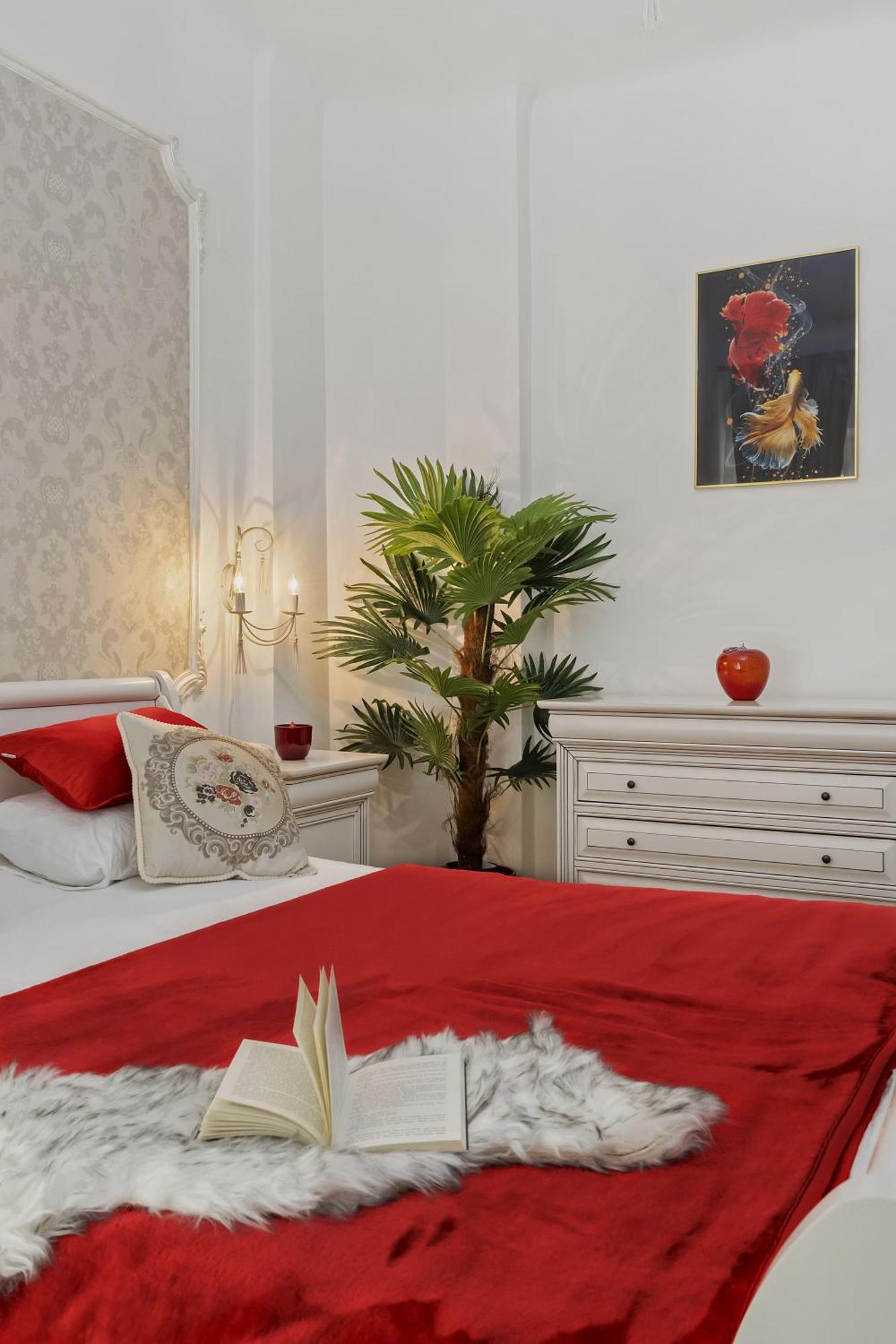 Sweet Luxury Three Rooms Apartment City Center Universitate Bucareste Exterior foto