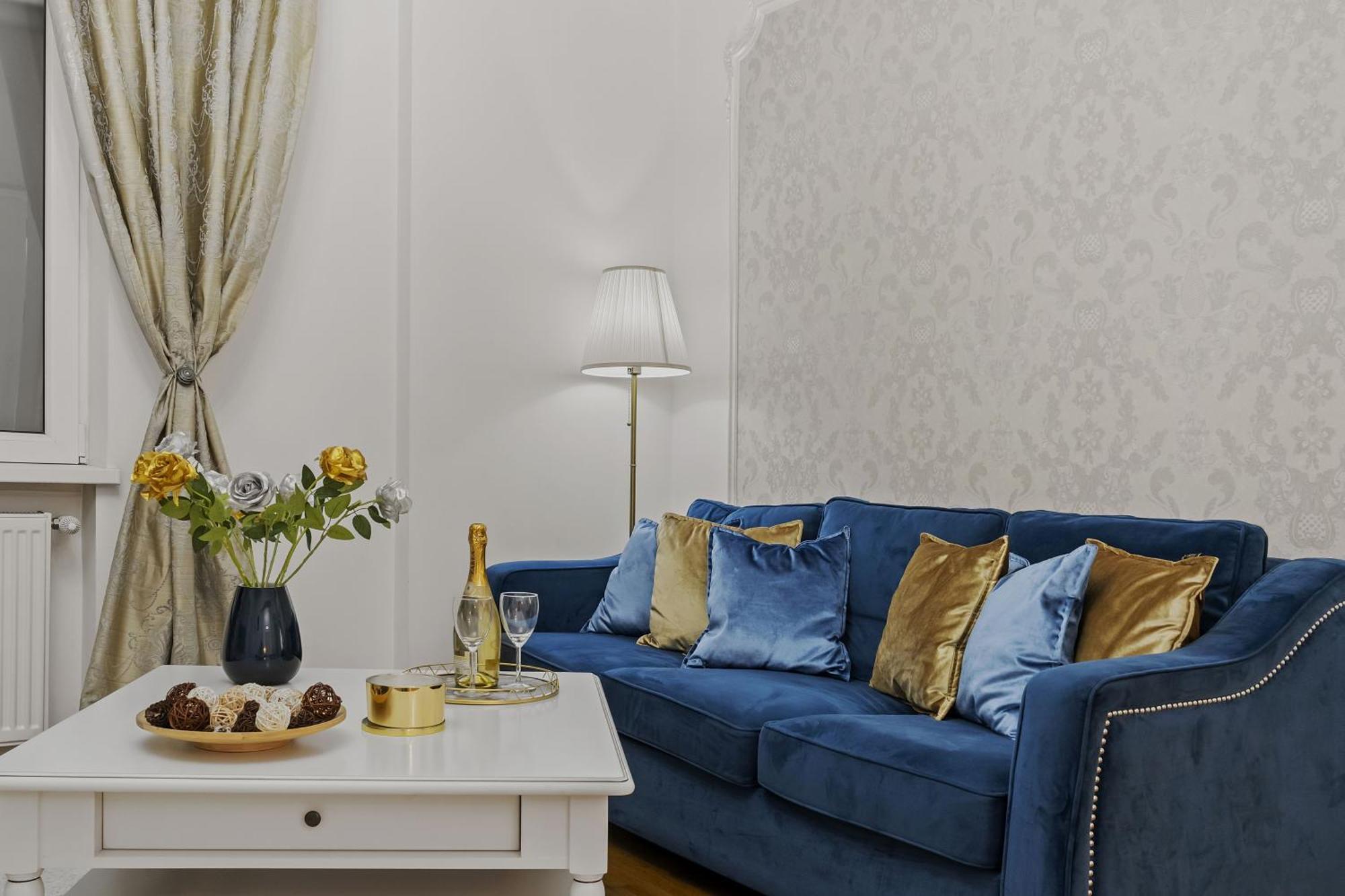Sweet Luxury Three Rooms Apartment City Center Universitate Bucareste Exterior foto